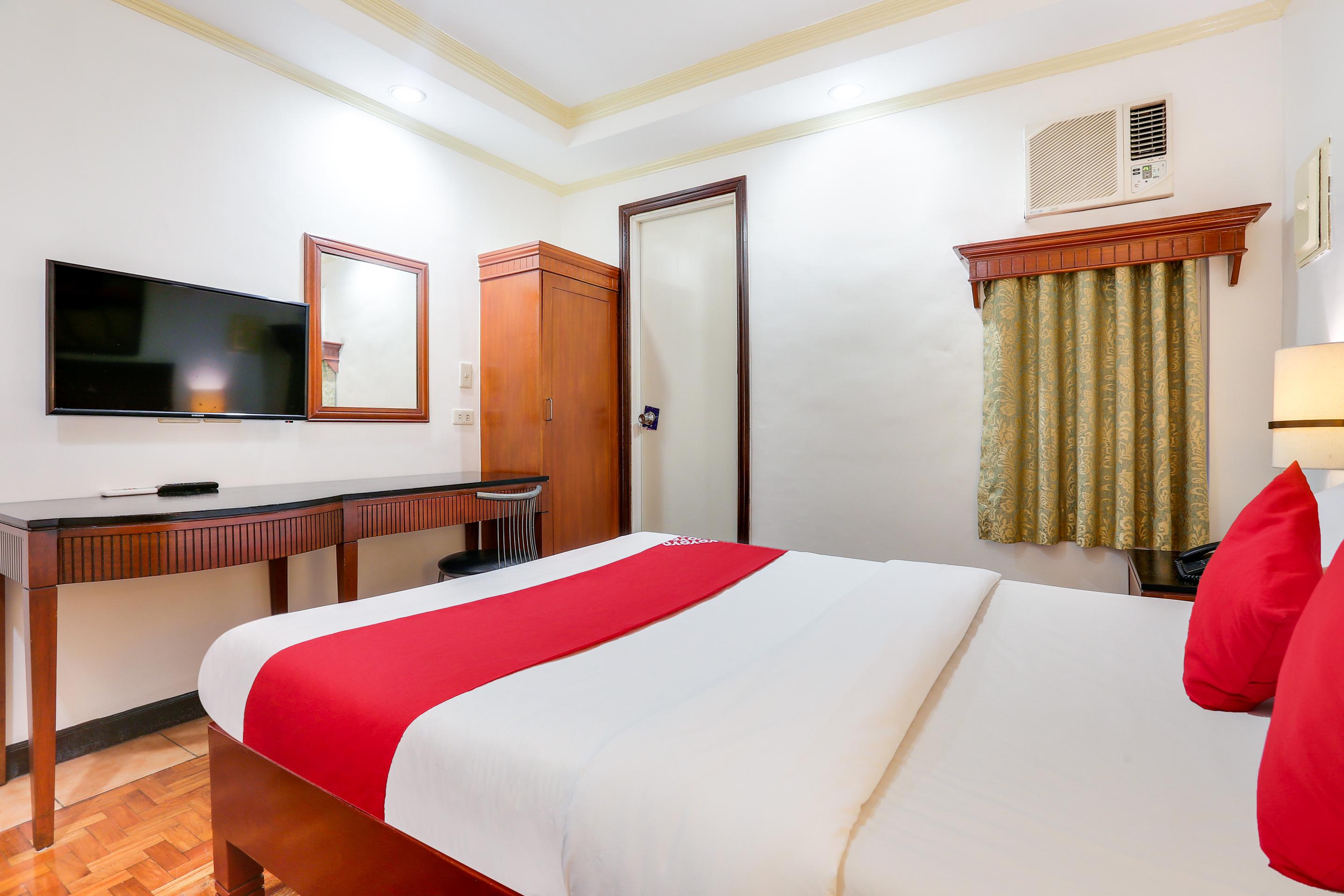 Royale Parc Inn & Suites Quezon City Exteriör bild