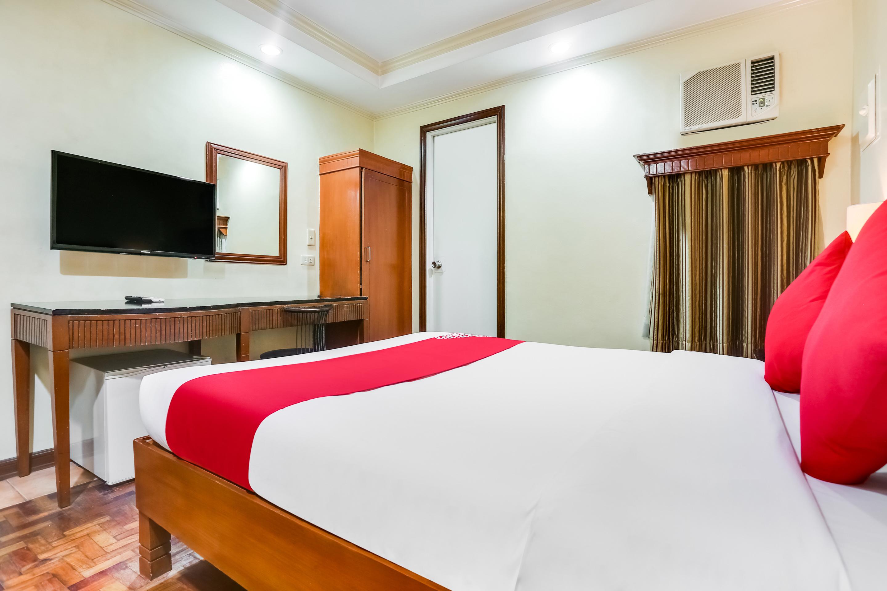 Royale Parc Inn & Suites Quezon City Exteriör bild