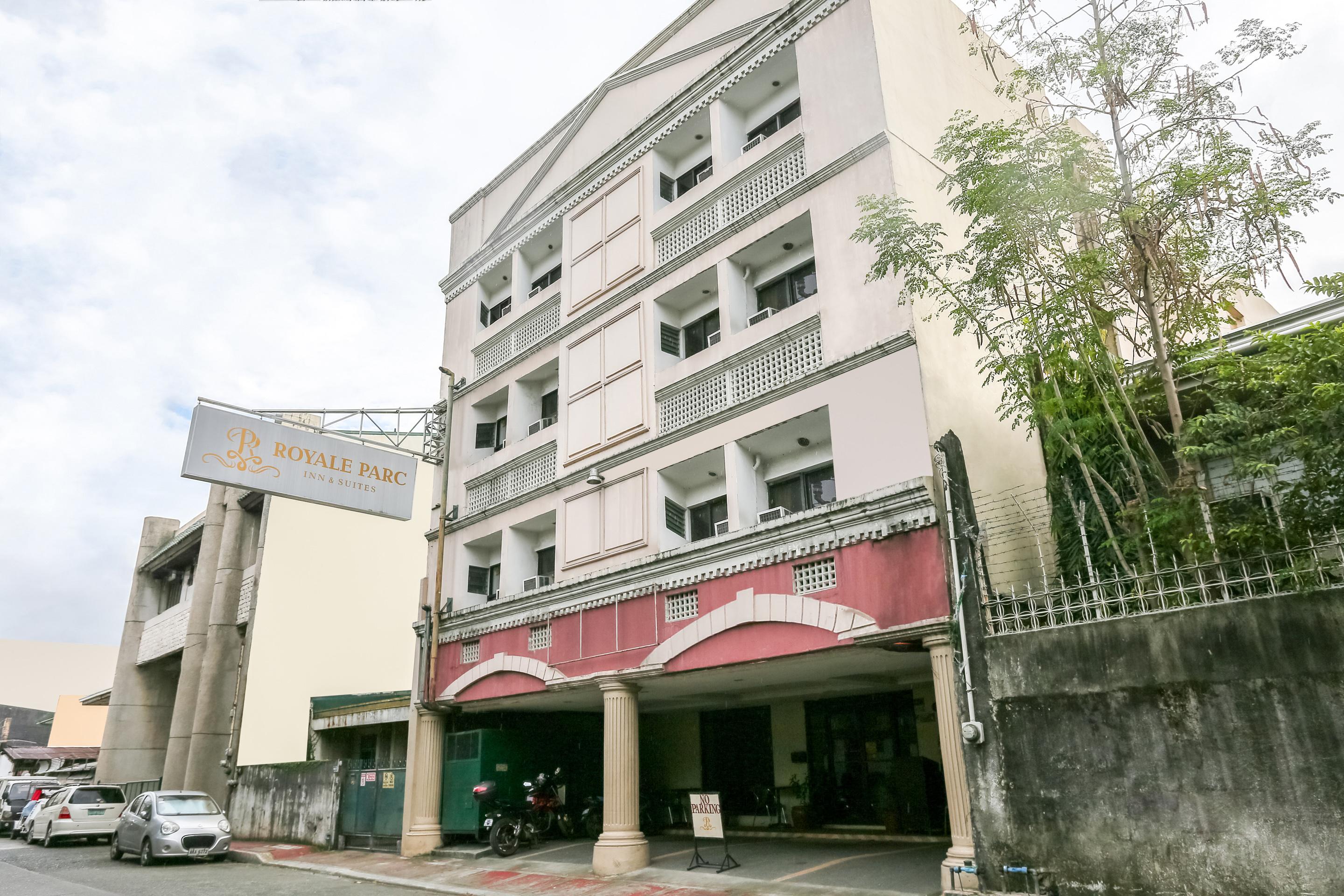 Royale Parc Inn & Suites Quezon City Exteriör bild