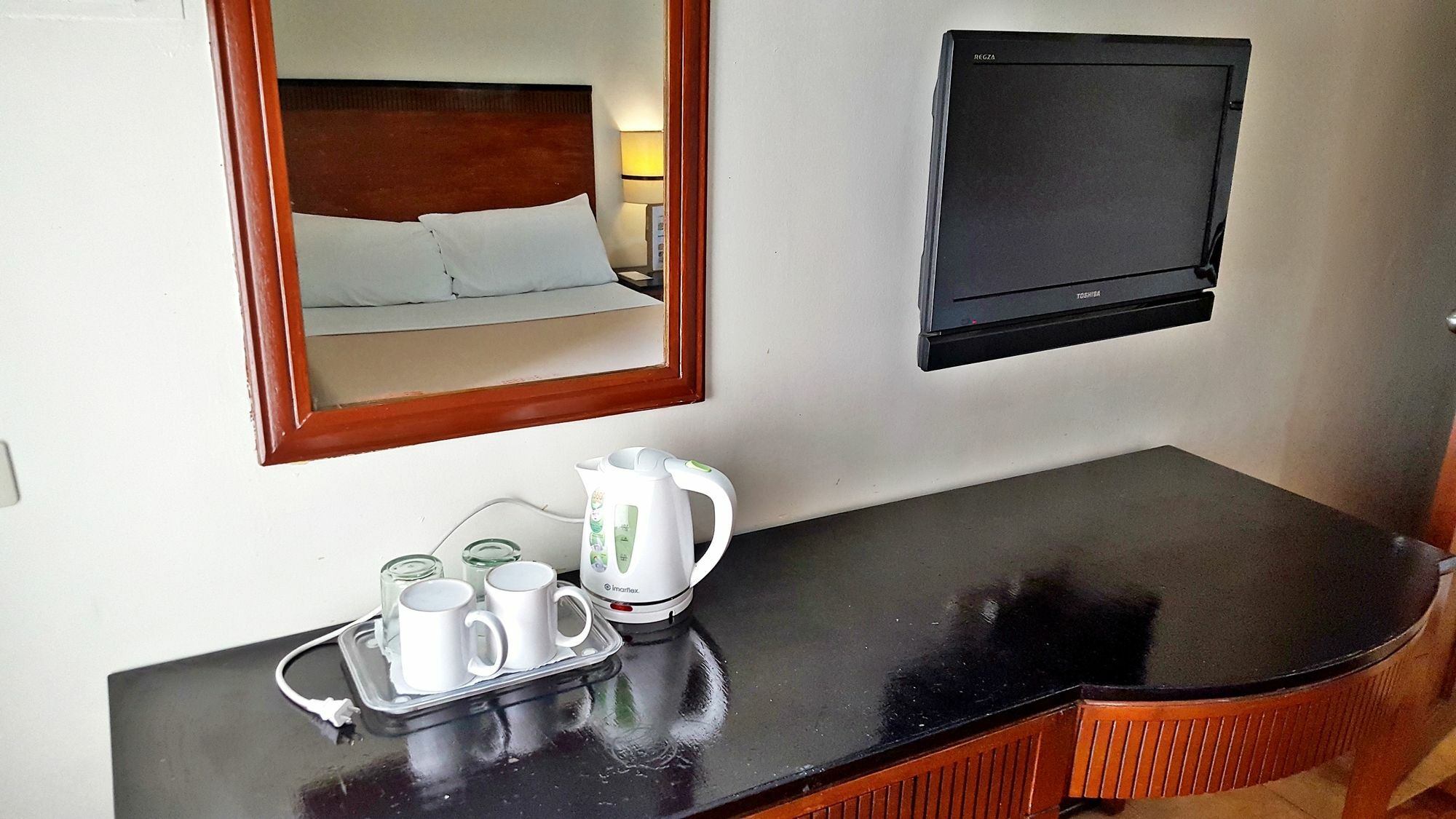 Royale Parc Inn & Suites Quezon City Exteriör bild